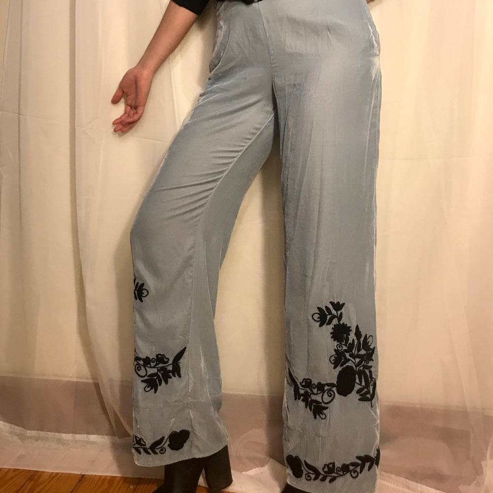 Velvet embroidered pants